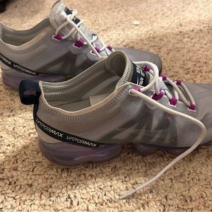 Like new Nike vapor max